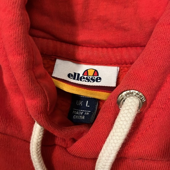 Nice sweater - Picture 2 of 2